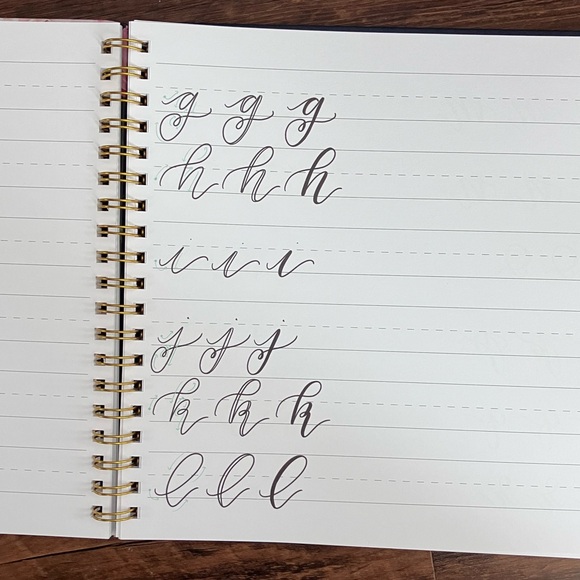 NEW Pretty simple Lettering Calligraphy Hand Lettering For Beginners with PENS - Picture 8 of 8